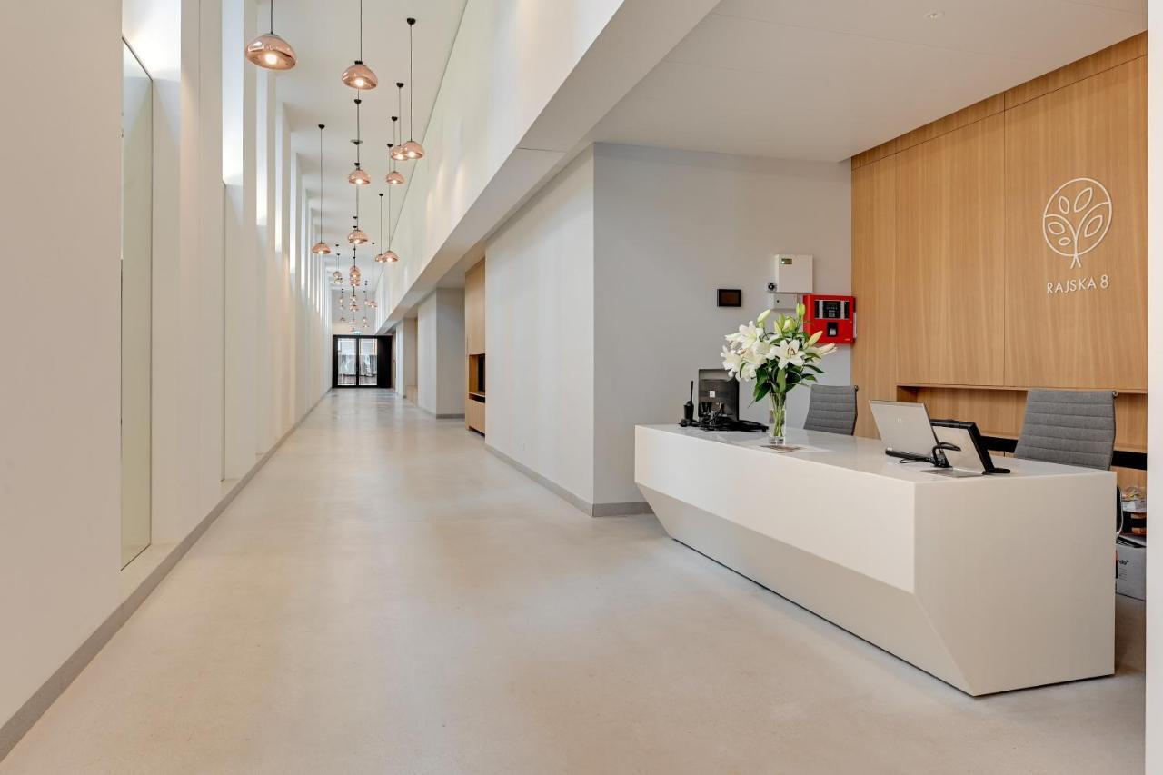 Central Apartment - Free Private Parking Gdańsk Eksteriør billede